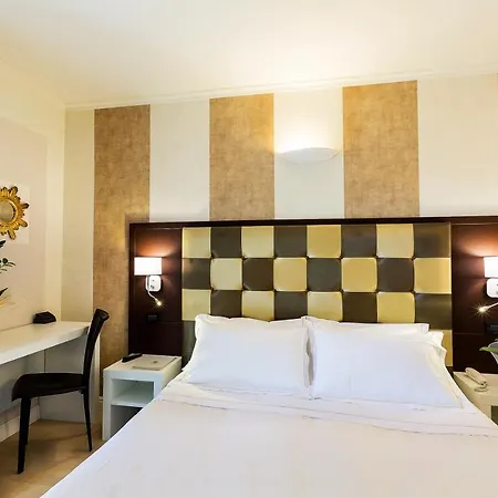 Jr Logos Dei Marmi Hotell 4*
