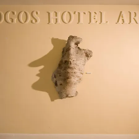Hotell Jr Logos Dei Marmi
