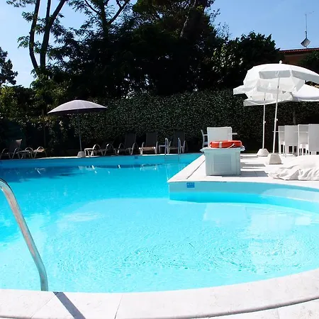 Hotell Jr Logos Dei Marmi Forte dei Marmi