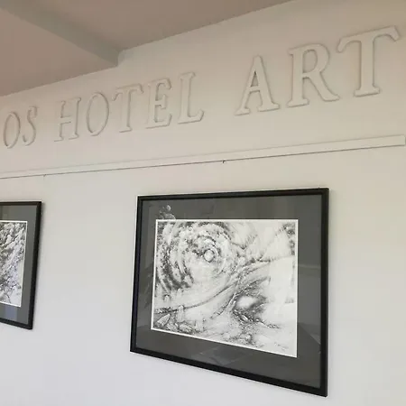 Hotell Jr Logos Dei Marmi 4*