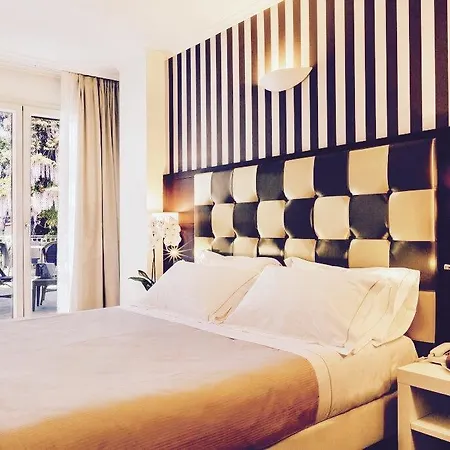 Hotell Jr Logos Dei Marmi Forte dei Marmi