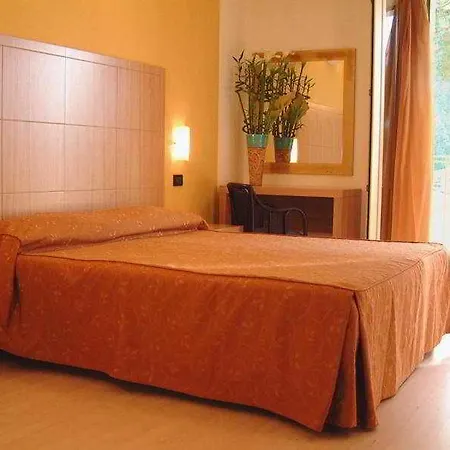 Hotell Jr Logos Dei Marmi
